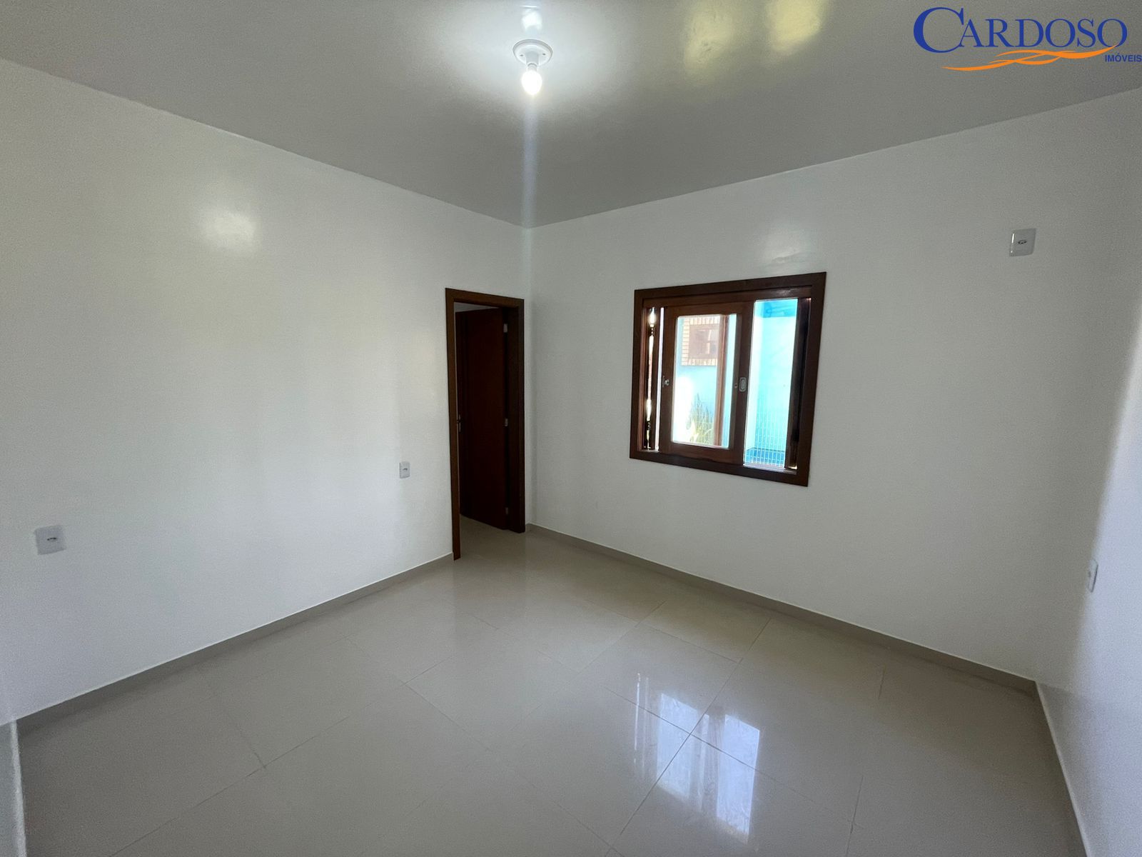 Casa à venda com 3 quartos, 108m² - Foto 17