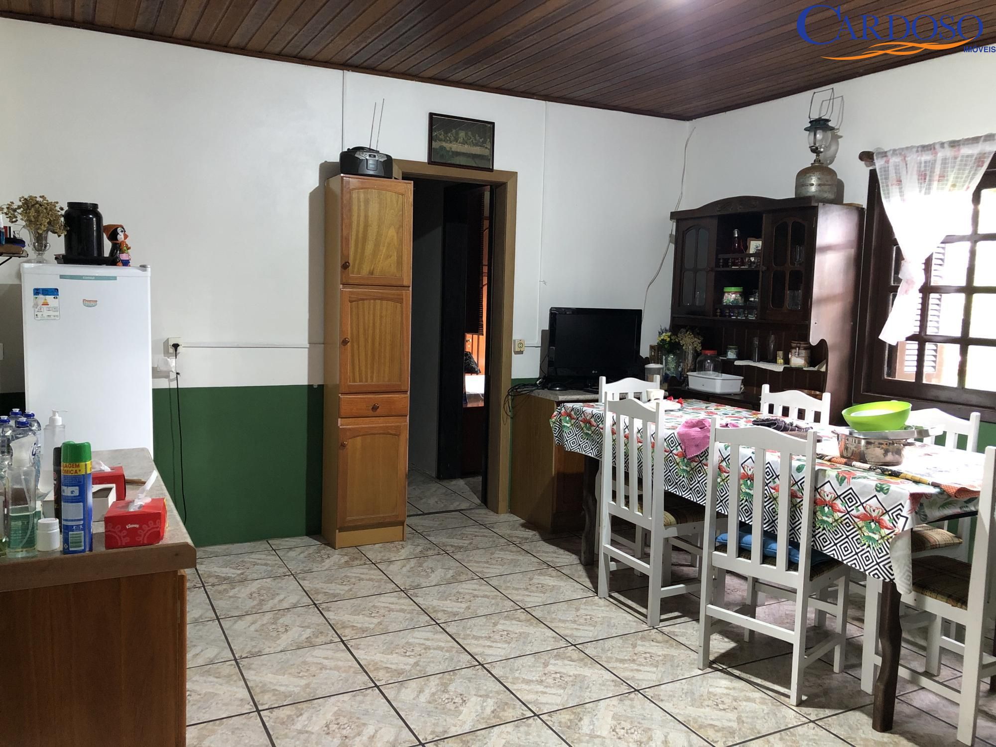 Casa à venda com 5 quartos, 230m² - Foto 34