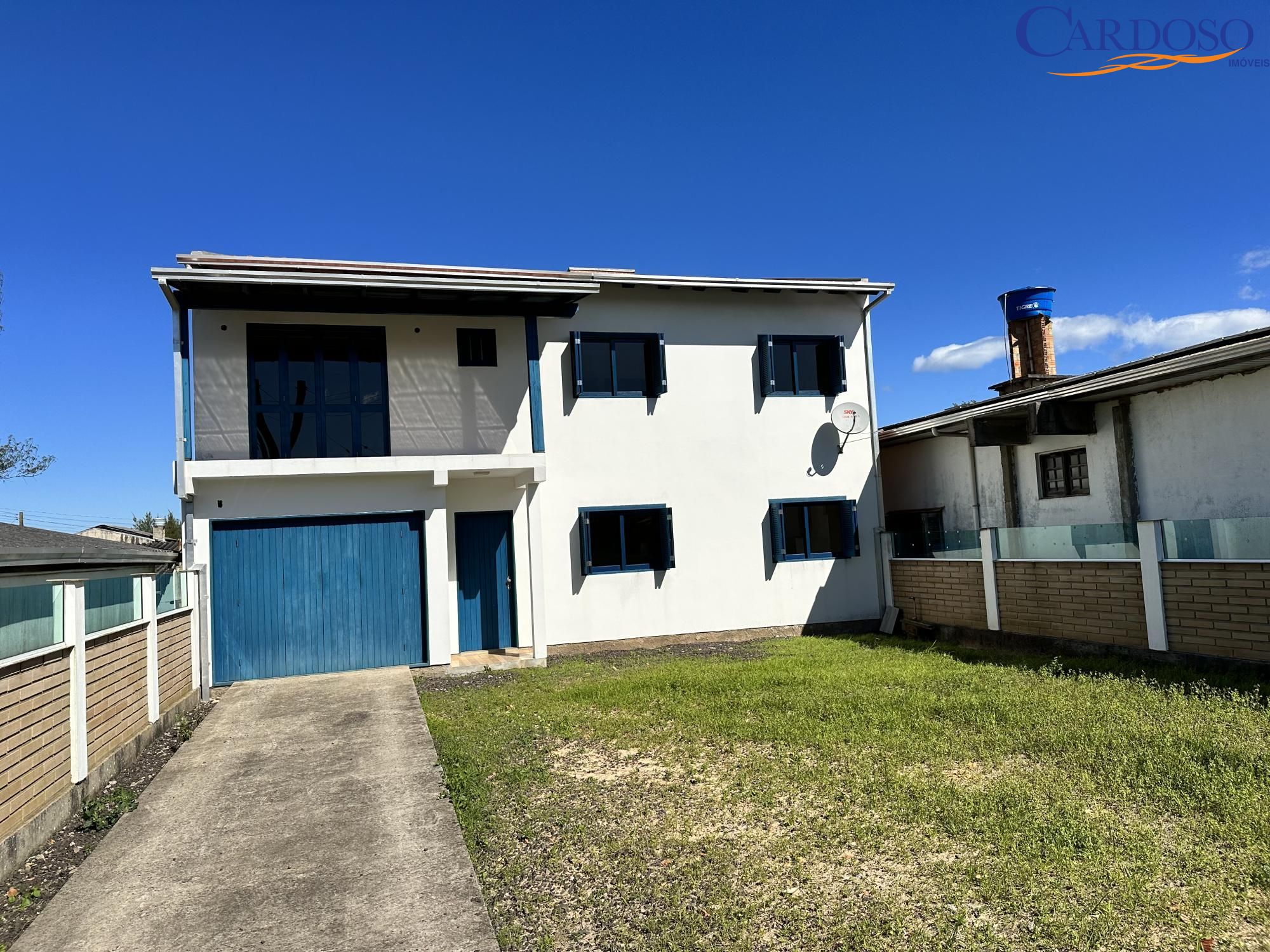 Casa à venda com 4 quartos, 410m² - Foto 1