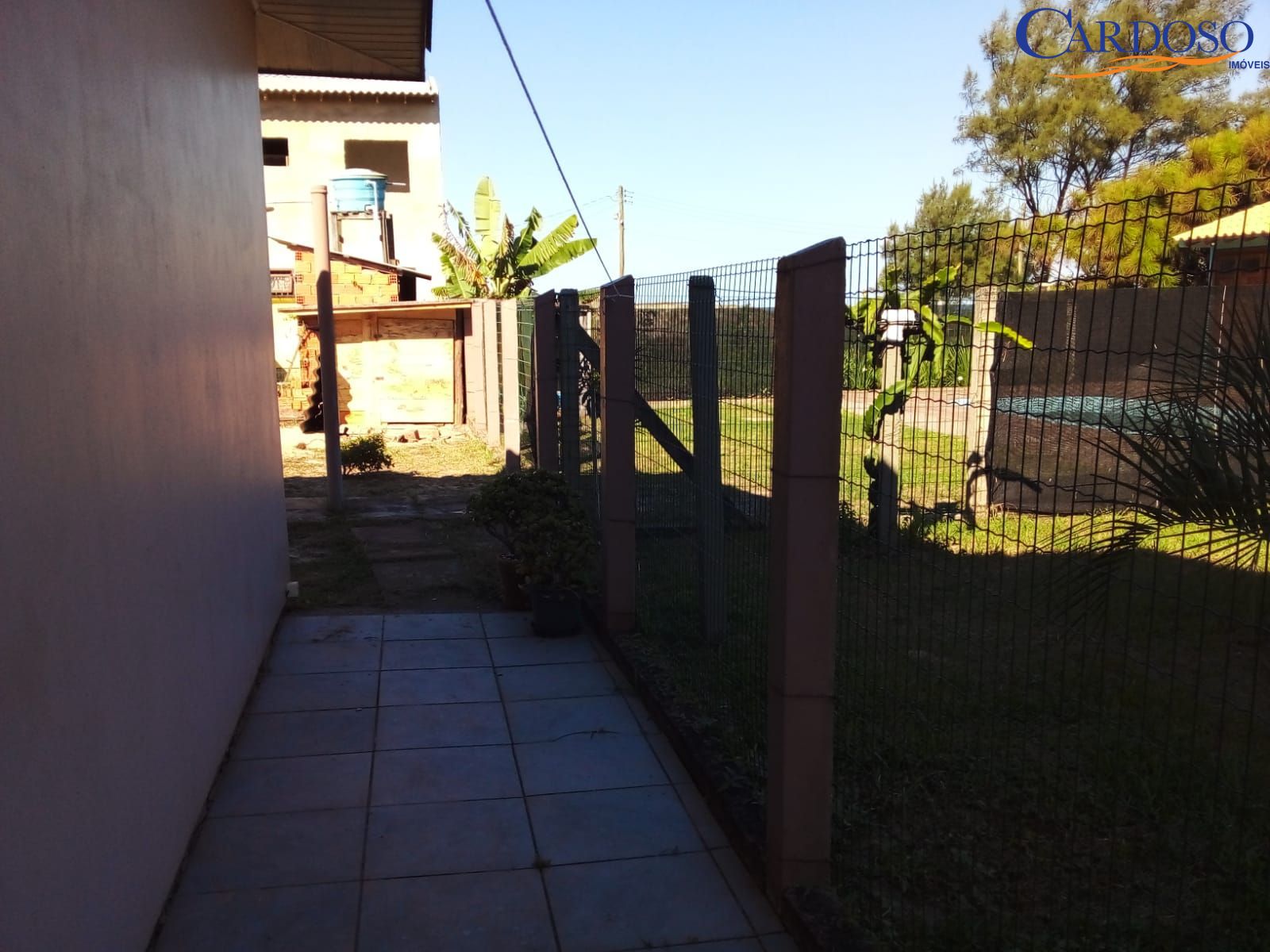 Casa à venda com 2 quartos, 100m² - Foto 17