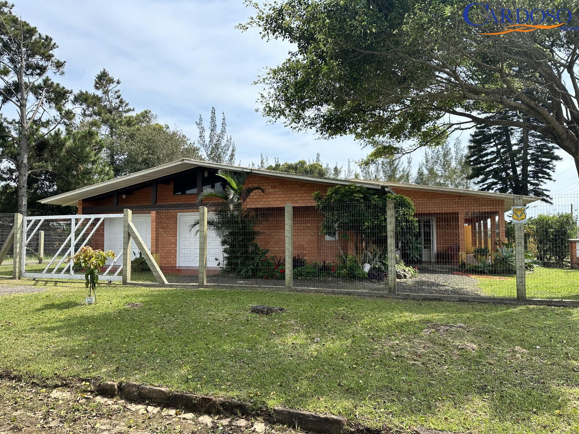 Casa, 4 quartos, 232 m² - Foto 3