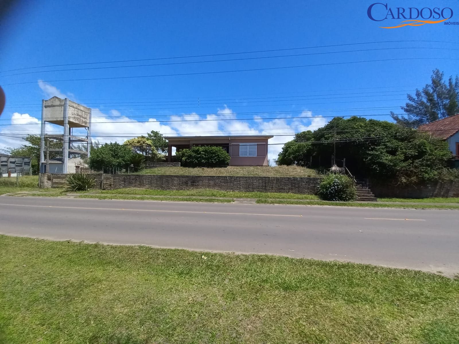 Casa, 4 quartos, 330 m² - Foto 2