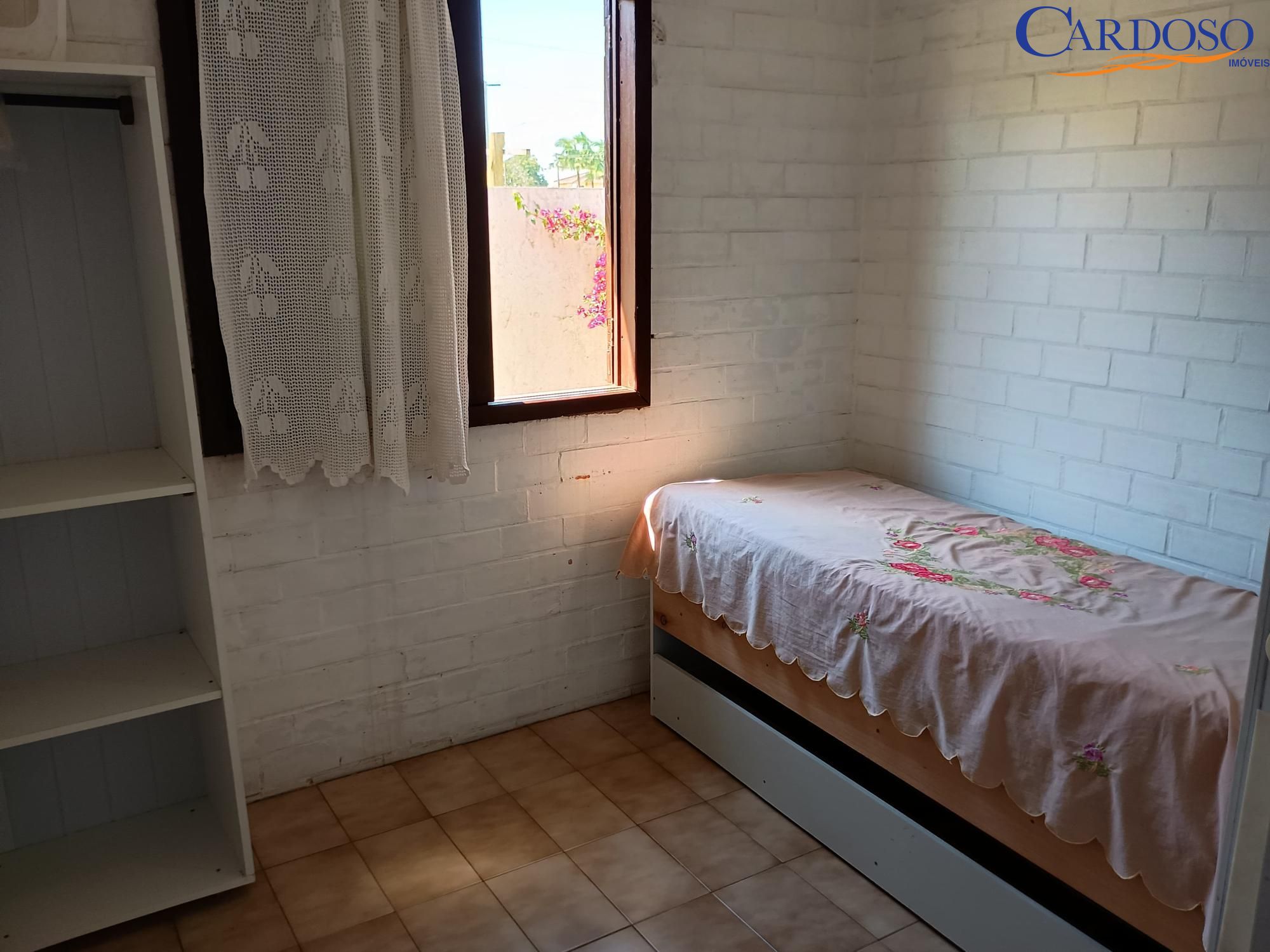 Casa à venda com 3 quartos, 92m² - Foto 10