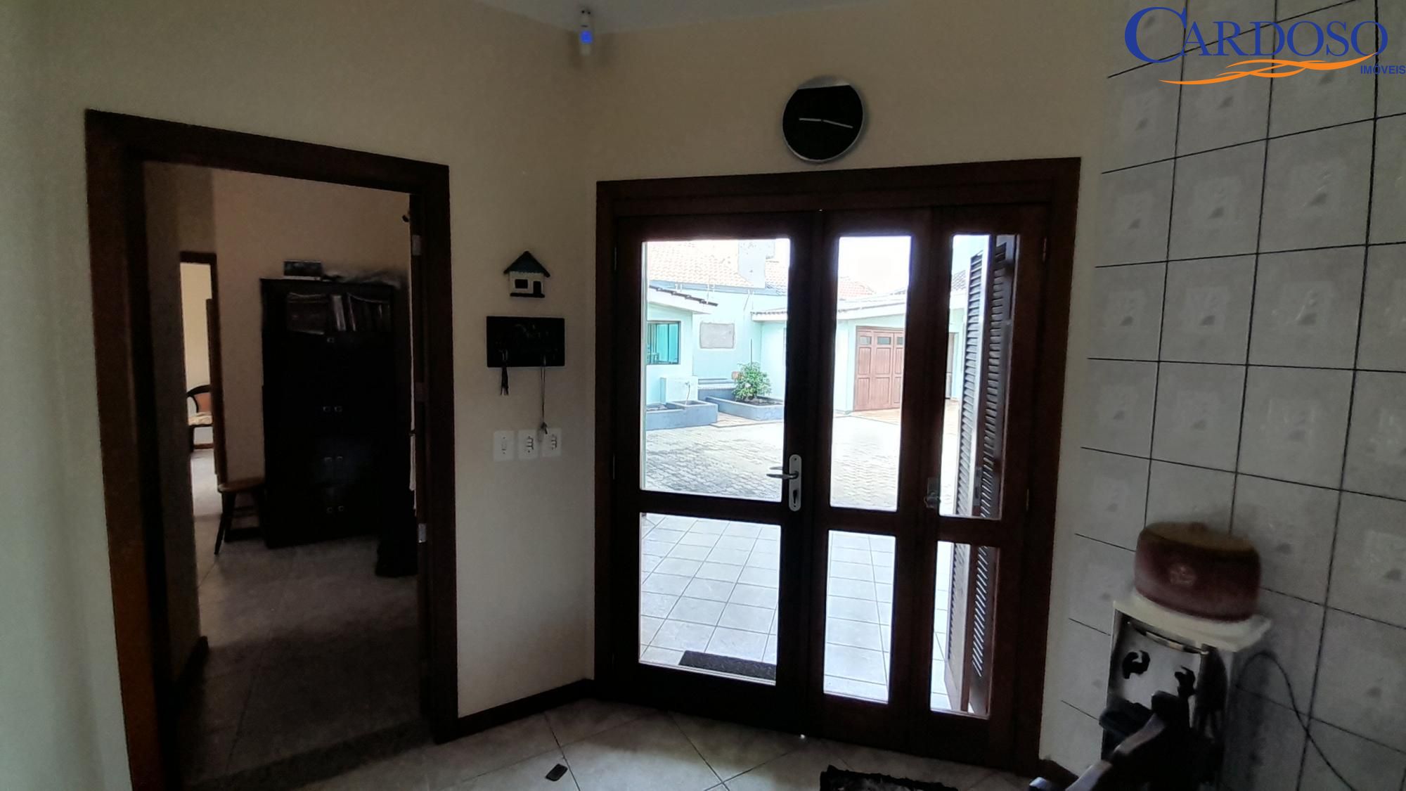 Casa, 3 quartos, 305 m² - Foto 4