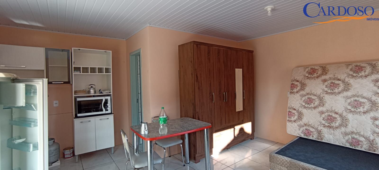 Casa à venda com 4 quartos, 121m² - Foto 6