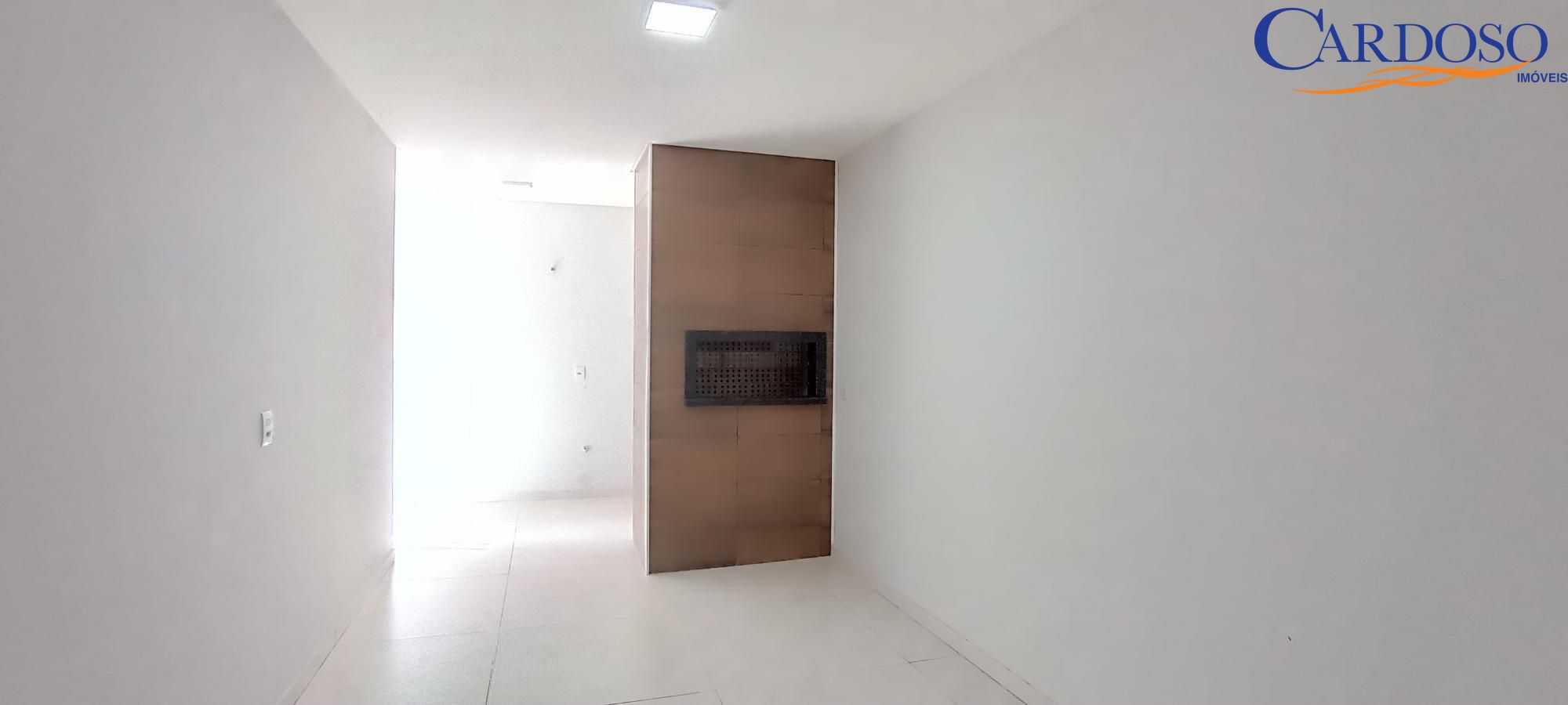 Casa à venda com 3 quartos, 106m² - Foto 4