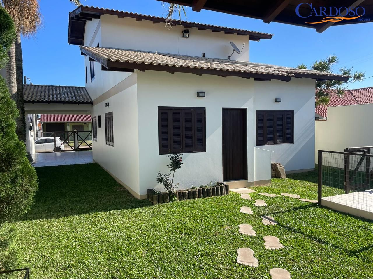 Casa, 4 quartos, 240 m² - Foto 4