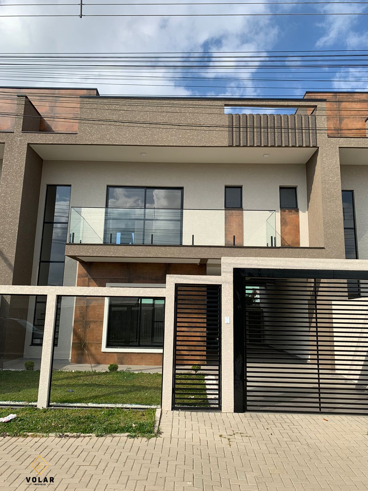 Sobrado à venda com 3 quartos, 126m² - Foto 2