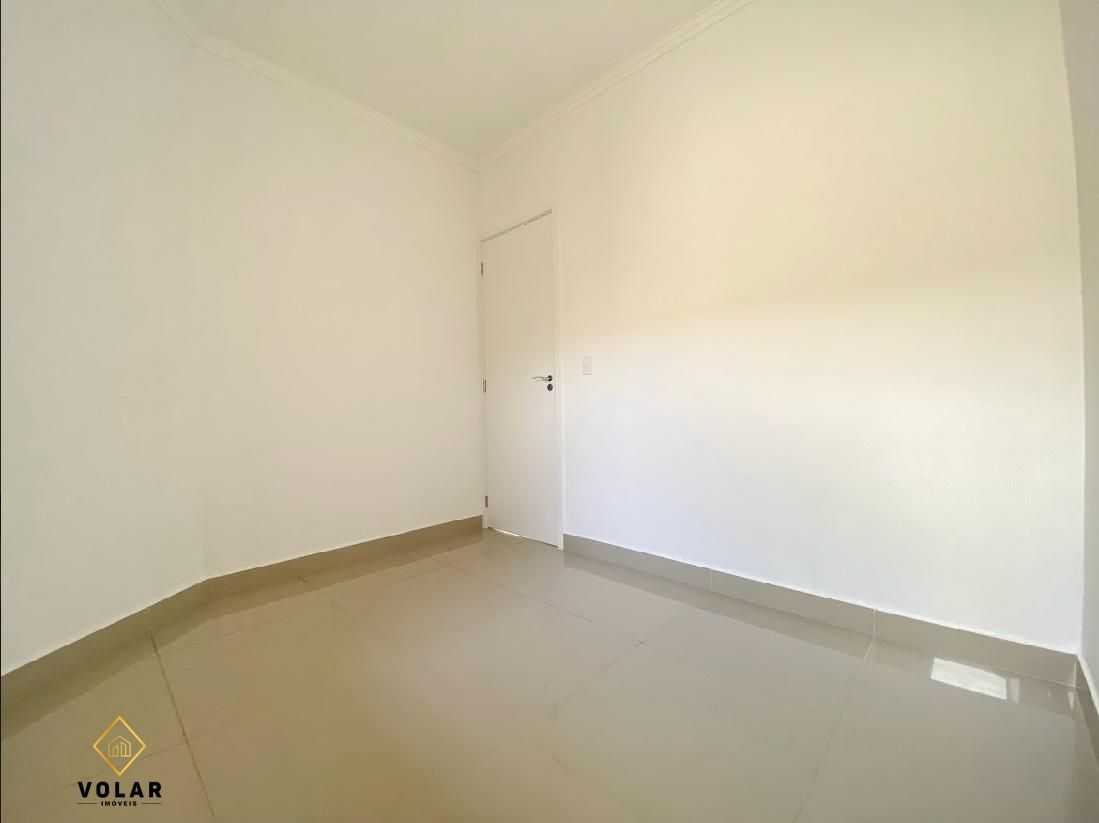 Casa à venda com 3 quartos, 68m² - Foto 13