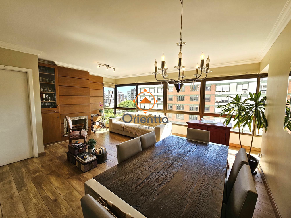Apartamento com 98m², 3 dormitórios no bairro Menino Deus em Porto Alegre para Comprar