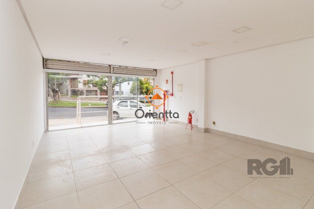 Loja com 48m² no bairro Jardim Sabará em Porto Alegre para Comprar