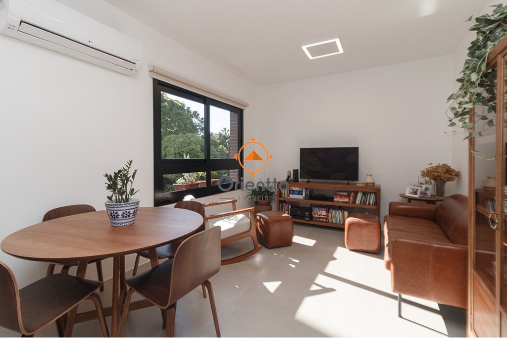 Apartamento com 58m², 2 dormitórios no bairro Higienópolis em Porto Alegre para Comprar