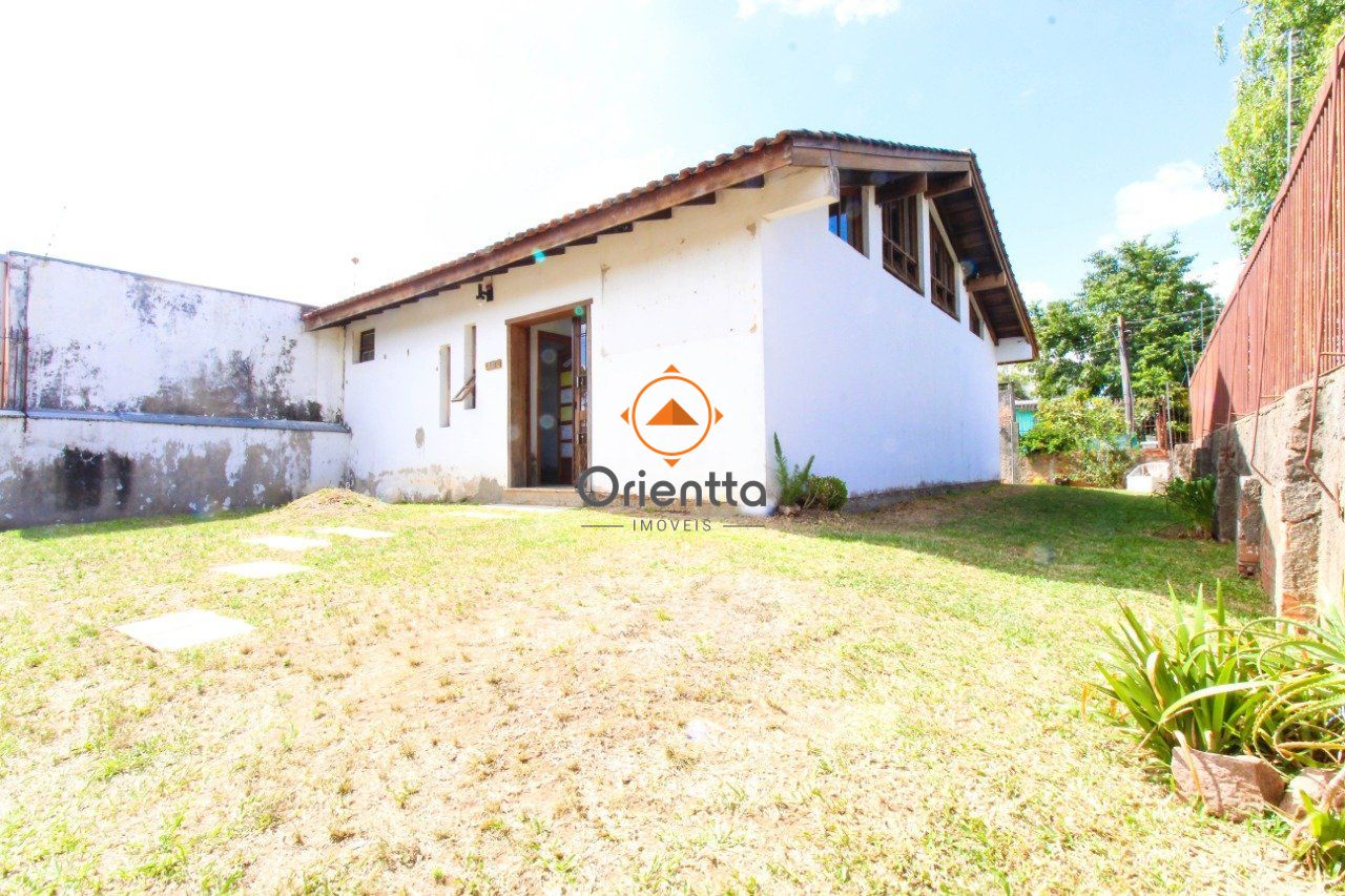 Casa com 100m², 2 dormitórios no bairro Sarandi em Porto Alegre para Comprar ou Alugar
