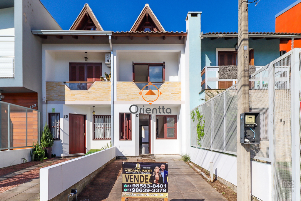 Casa com 125m², 3 dormitórios no bairro Hípica em Porto Alegre para Comprar