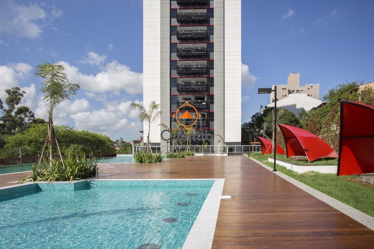 Apartamento, 2 dormitórios no bairro Petrópolis em Porto Alegre para Comprar