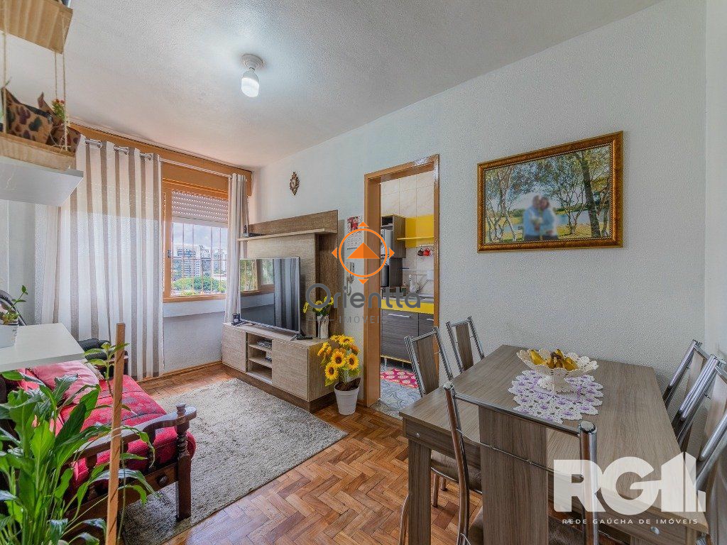 Apartamento com 55m², 2 dormitórios no bairro Partenon em Porto Alegre para Comprar