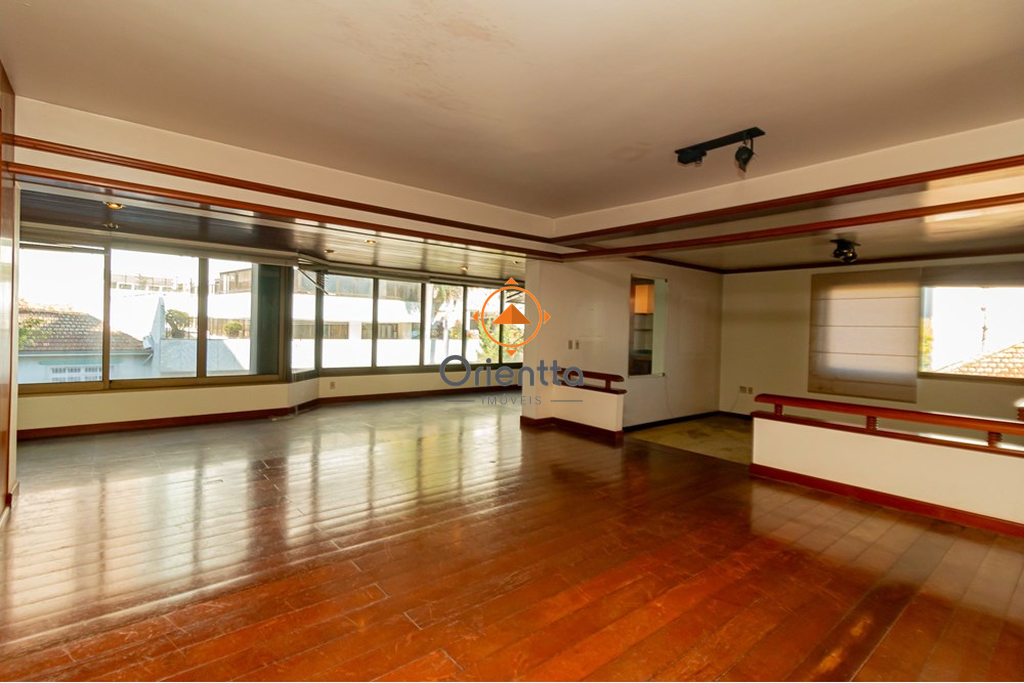 Apartamento com 329m², 3 dormitórios no bairro Rio Branco em Porto Alegre para Comprar