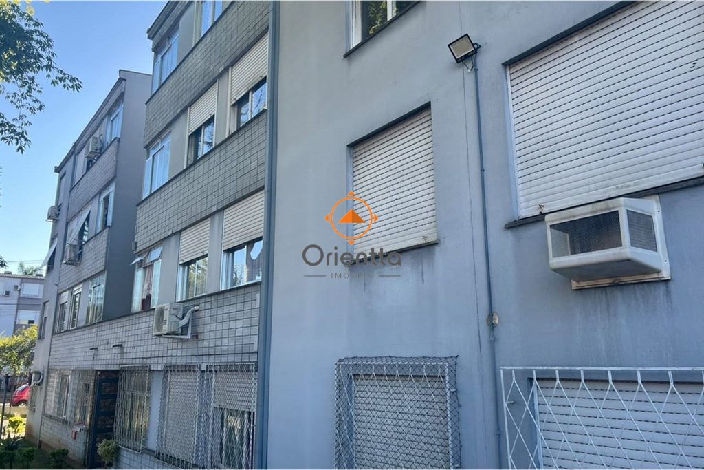 Apartamento com 46m², 2 dormitórios no bairro Cristal em Porto Alegre para Comprar