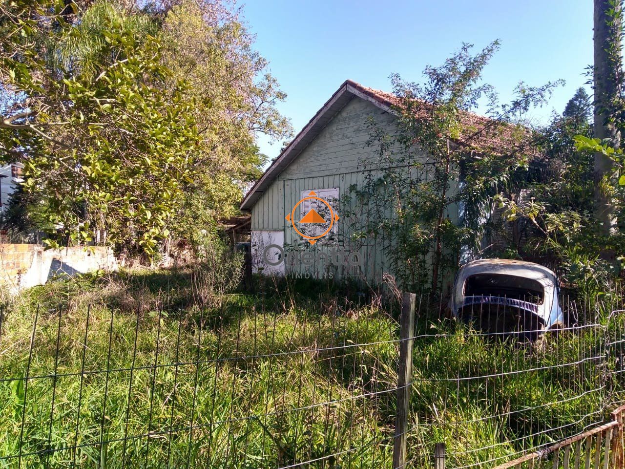 Terreno com 324m² no bairro Jardim Itu em Porto Alegre para Comprar