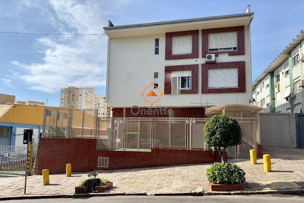 Apartamento com 60m², 2 dormitórios no bairro Santo Antônio em Porto Alegre para Comprar