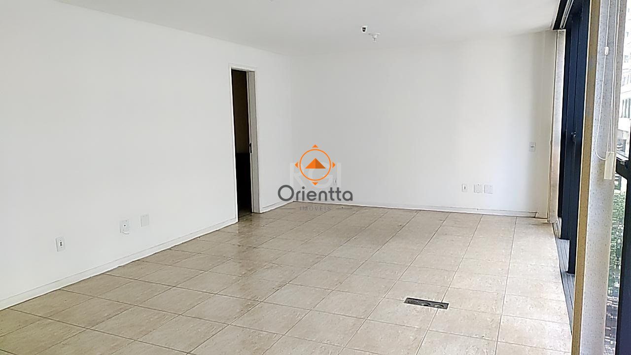 Sala Comercial no bairro Centro Histórico em Porto Alegre para Comprar