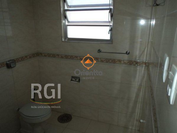 Apartamento, 2 dormitórios no bairro Navegantes em Porto Alegre para Comprar