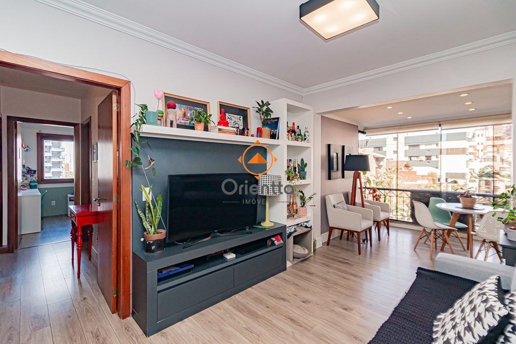 Apartamento com 105m², 3 dormitórios no bairro Rio Branco em Porto Alegre para Comprar