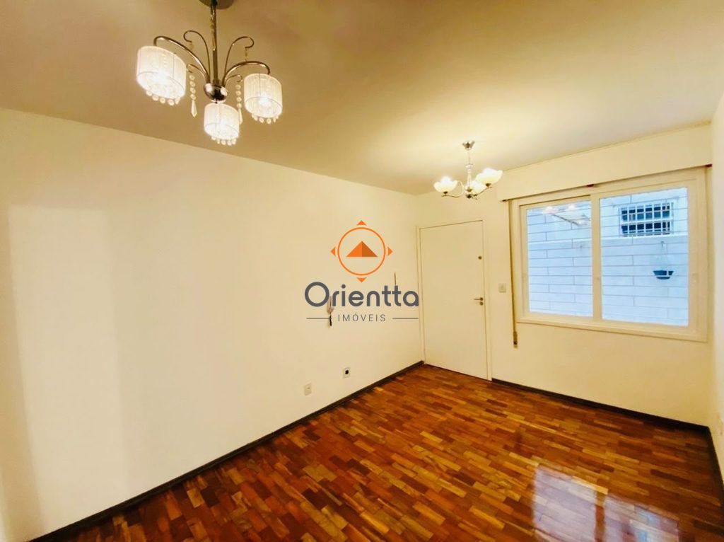 Apartamento com 46m², 1 dormitório no bairro Santa Cecília em Porto Alegre para Comprar
