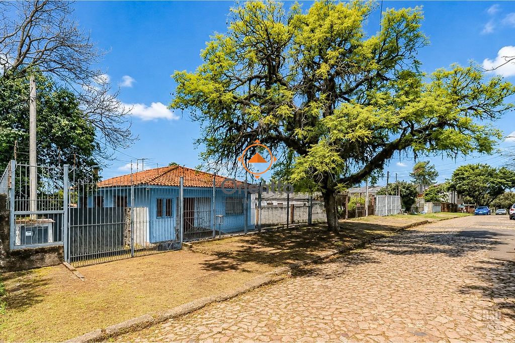 Casa com 155m², 2 dormitórios no bairro Vila Jardim em Porto Alegre para Comprar