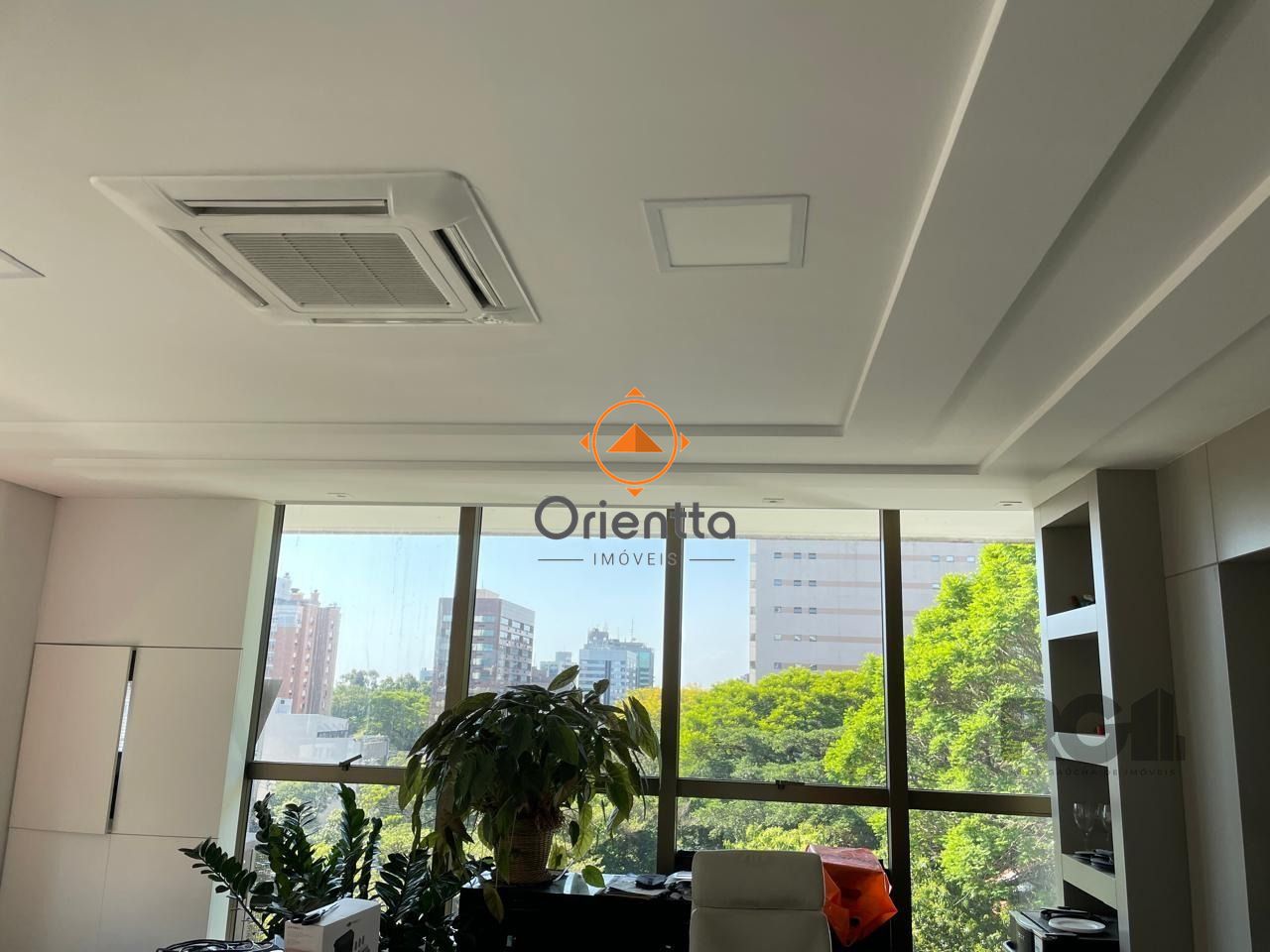 Sala Comercial no bairro Bela Vista em Porto Alegre para Comprar