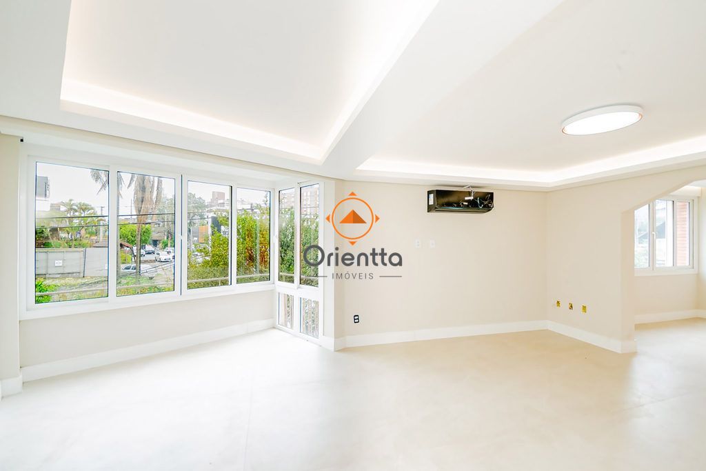 Apartamento com 139m², 3 dormitórios no bairro Bela Vista em Porto Alegre para Comprar
