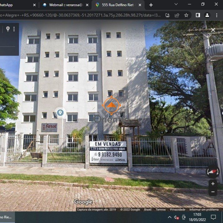 Apartamento, 2 dormitórios no bairro Santo Antônio em Porto Alegre para Comprar