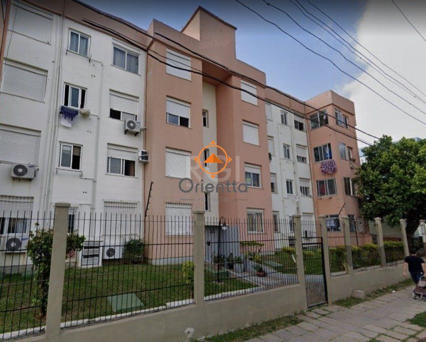 Apartamento, 2 dormitórios no bairro Humaitá em Porto Alegre para Comprar