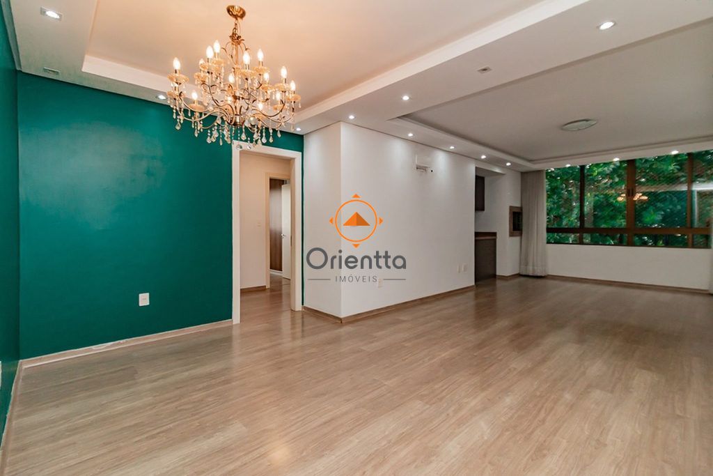 Apartamento com 110m², 3 dormitórios no bairro Cristo Redentor em Porto Alegre para Comprar