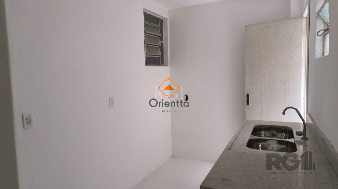 Apartamento, 1 dormitório no bairro Centro Histórico em Porto Alegre para Comprar