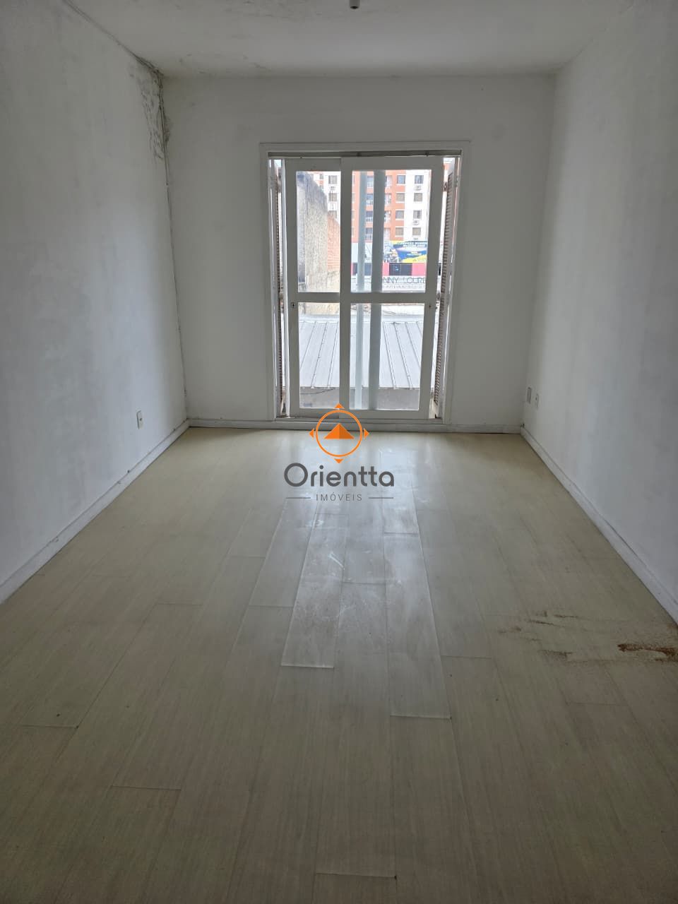 Apartamento, 1 dormitório no bairro Cristo Redentor em Porto Alegre para Comprar