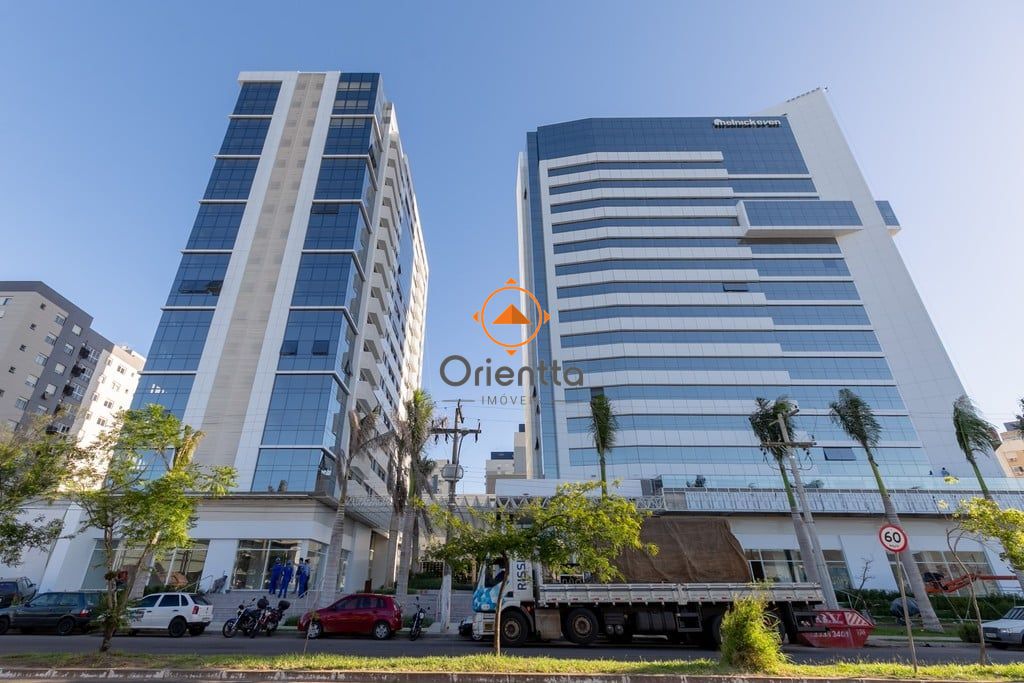 Loft com 38m², 1 dormitório no bairro Jardim Europa em Porto Alegre para Comprar