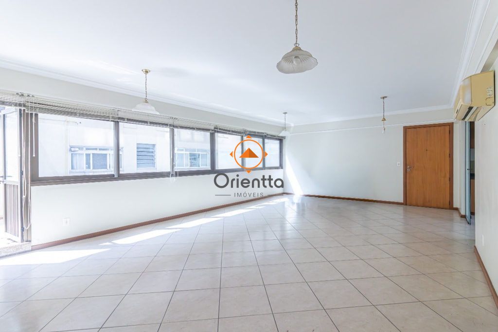 Apartamento Garden com 119m², 3 dormitórios no bairro Rio Branco em Porto Alegre para Comprar