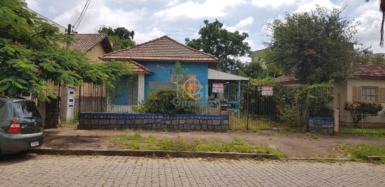 Terreno com 378m² no bairro Passo da Areia em Porto Alegre para Comprar