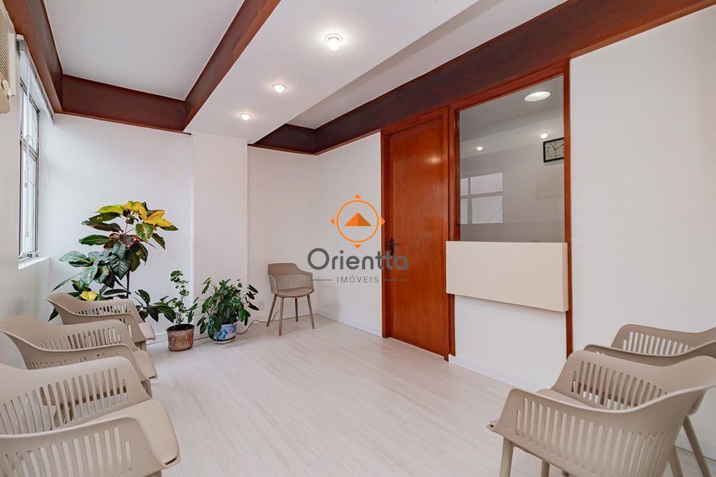 Sala Comercial com 93m² no bairro Bom Fim em Porto Alegre para Comprar