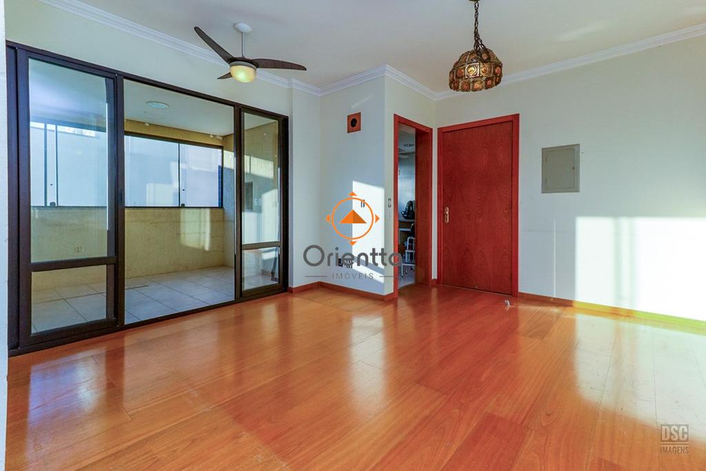 Apartamento com 74m², 2 dormitórios no bairro Petrópolis em Porto Alegre para Comprar