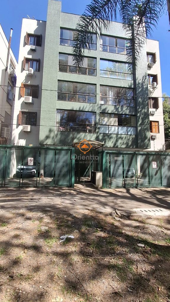 Apartamento com 74m², 2 dormitórios no bairro Petrópolis em Porto Alegre para Comprar