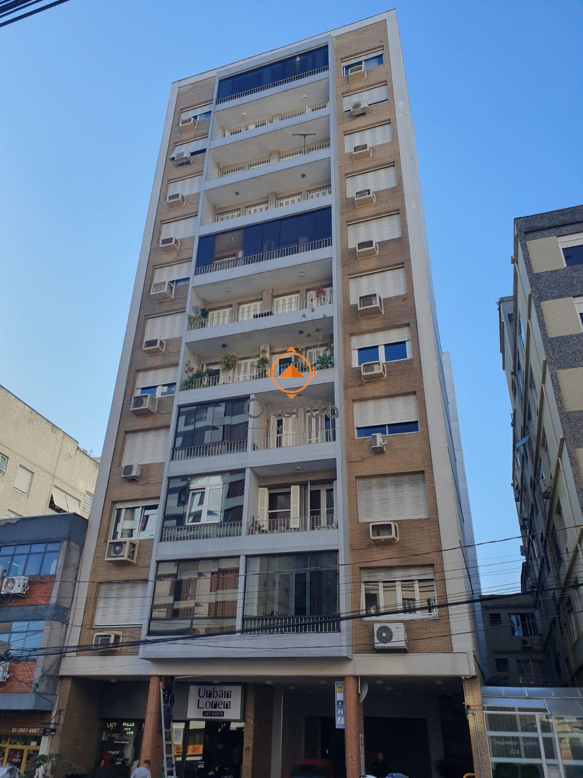 Apartamento, 3 dormitórios no bairro Independência em Porto Alegre para Comprar