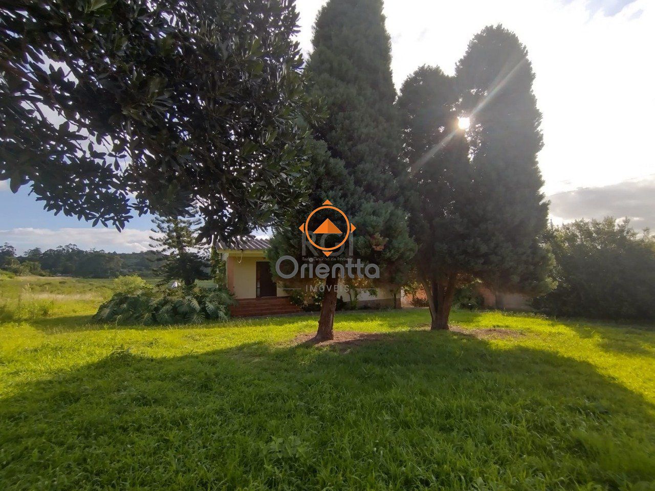 Chácara com 80m² no bairro Campo Novo em Porto Alegre para Comprar