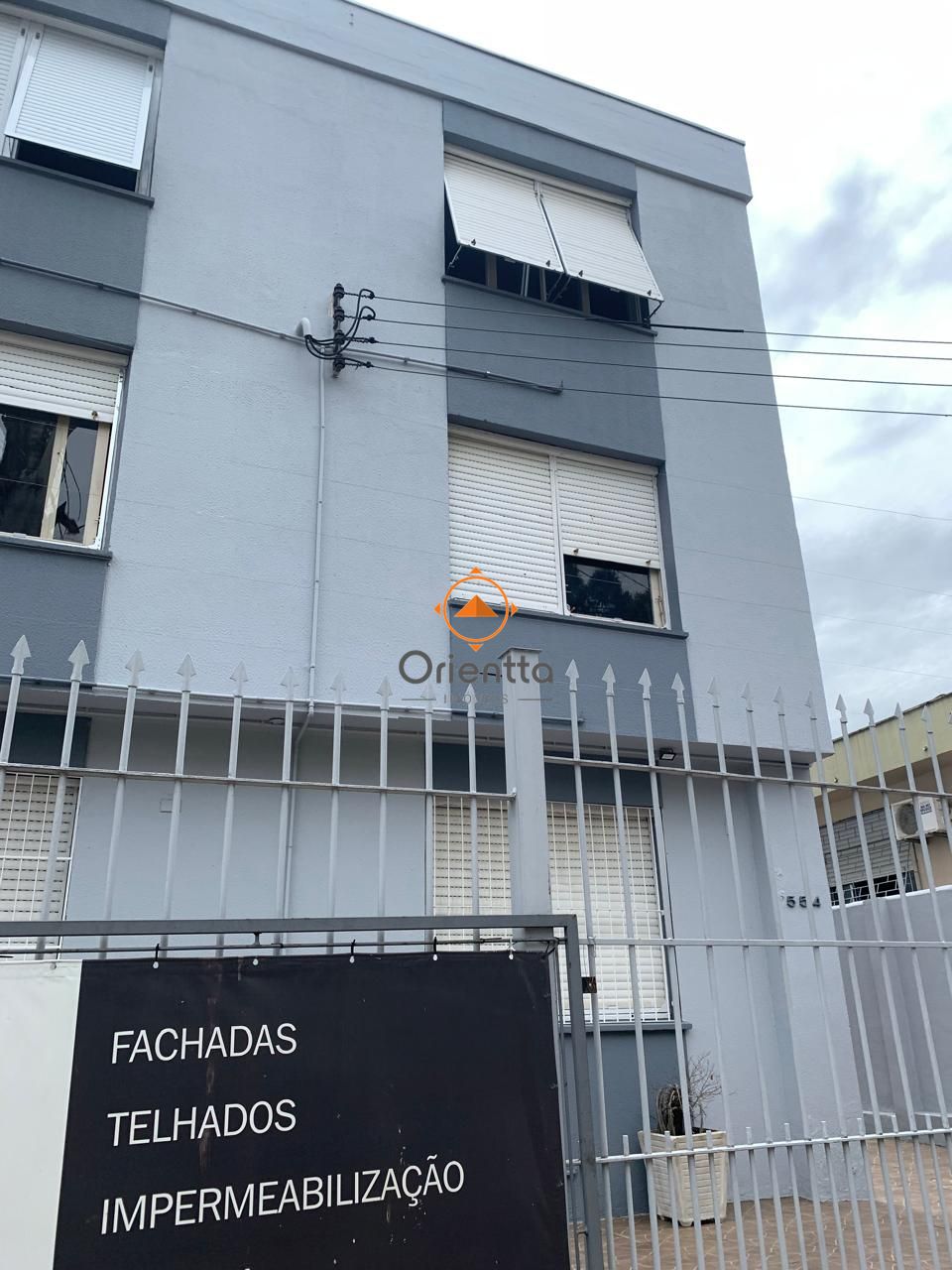 Apartamento, 1 dormitório no bairro Teresópolis em Porto Alegre para Comprar