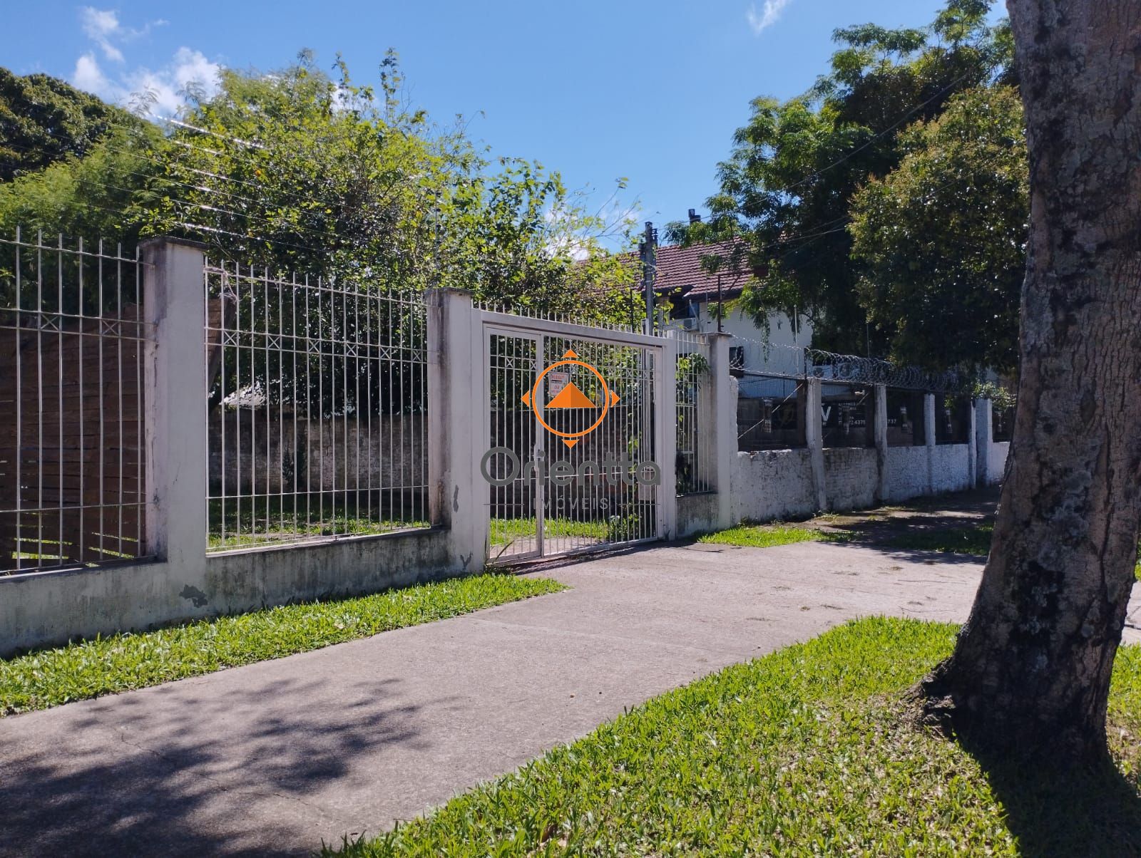 Terreno com 1064m² no bairro Tristeza em Porto Alegre para Comprar