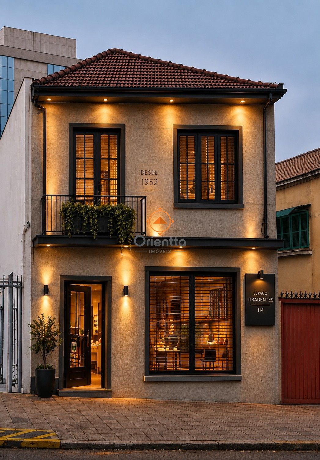 Casa Comercial com 225m² no bairro Moinhos de Vento em Porto Alegre para Comprar