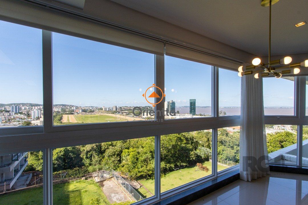 Apartamento, 3 dormitórios no bairro Cristal em Porto Alegre para Comprar