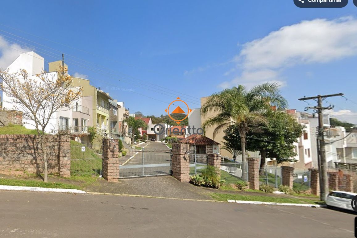 Casa de Condomínio, 5 dormitórios no bairro Vila Nova em Porto Alegre para Comprar