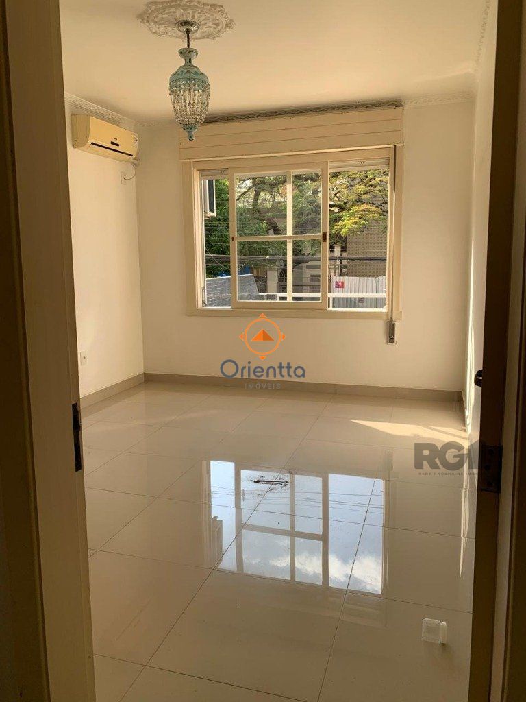 Apartamento, 3 dormitórios no bairro Moinhos de Vento em Porto Alegre para Comprar